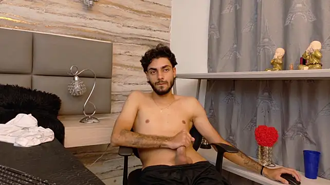 dashmonroe élő XXX-chatje