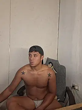 Chat XXX Live Felix_Asher