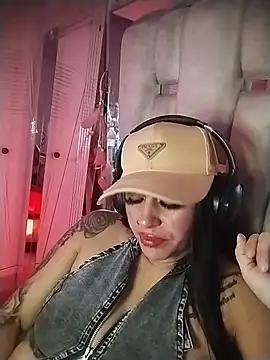 แชท XXX สดของ chelaqueen_