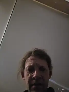 Chat XXX en directo de Ebinator666
