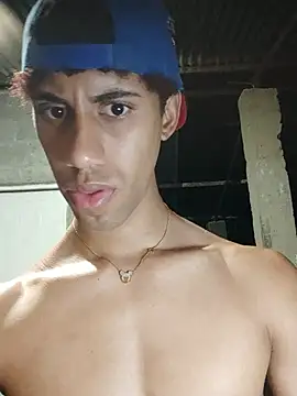 Chat +18 de Dennis_Lupers ao vivo