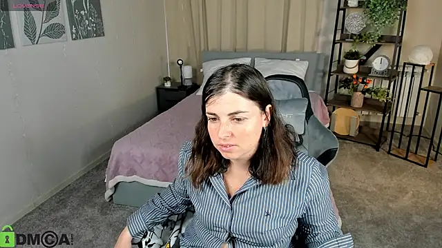 Chat +18 de MartaEdams ao vivo