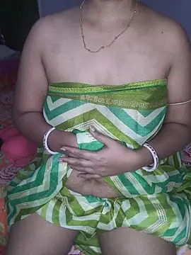 Desi_Couple_06's Live XXX Chat