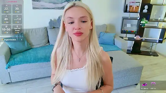 AleksaBlonde's Live XXX Chat