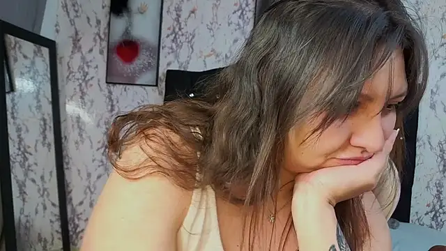 Larissa_Antonella Chat XXX in diretta