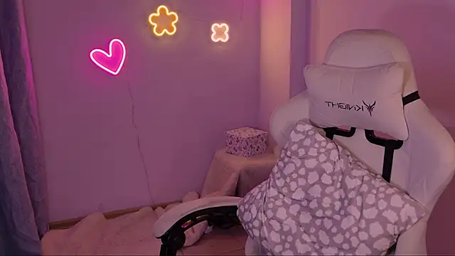 AmeliaCarterr Adlı Modelin Canlı XXX Sohbeti