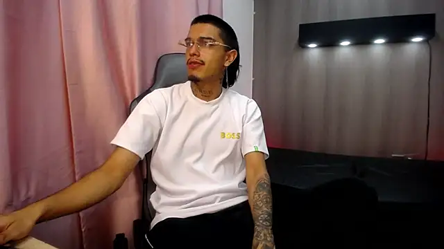 Tayson_Hot Live XXX Chat