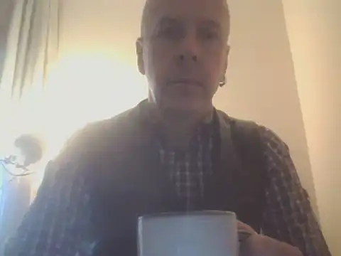 Chatroom XXX en direct de SHARPSkinhead
