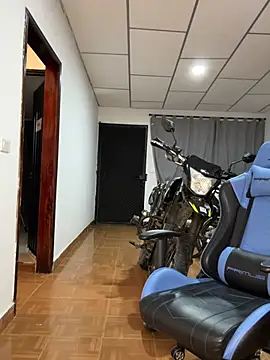 Sembang XXX Secara Langsung Aylin_arabic