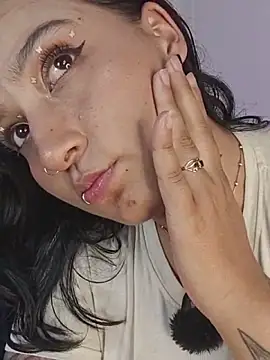 Pauilina's Live XXX Chat