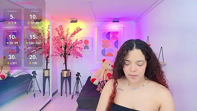 Maggy_t18 Live XXX Chat