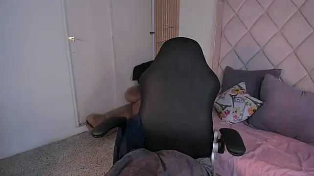 dulce_lyraa1n Live XXX chat