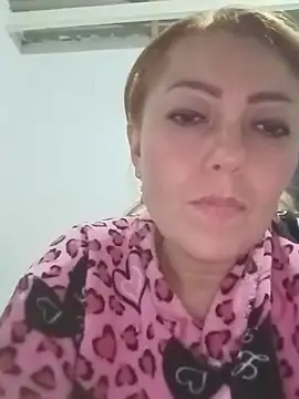 elizabeth_clint Chat XXX in diretta