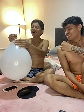 Chat +18 de BossSamX ao vivo