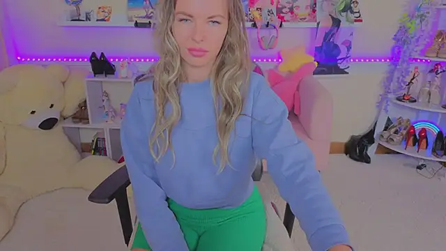 צ'אט XXX בשידור חי של Real_Tini