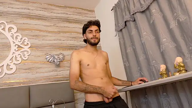 Chat +18 de dashmonroe ao vivo