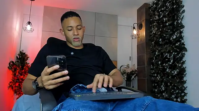 B_Wild's Live XXX Chat