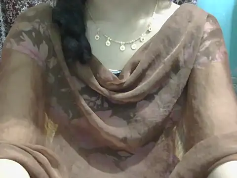 Chat +18 de Adorable_Ayesha ao vivo