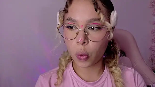 Haelycute Live XXX-Chat
