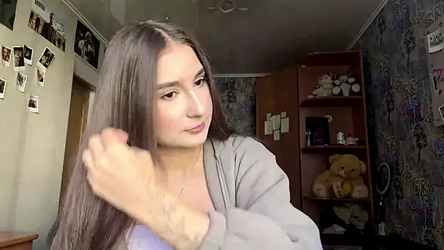 KittyNoSkirty Chat XXX in diretta