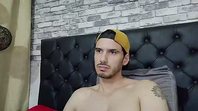 Онлайн чат XXX MrTyler667