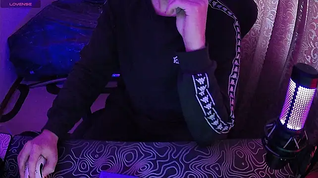 fame_bc – Naživo XXX chat