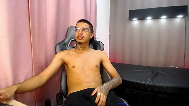 Tayson_Hot live XXX chat