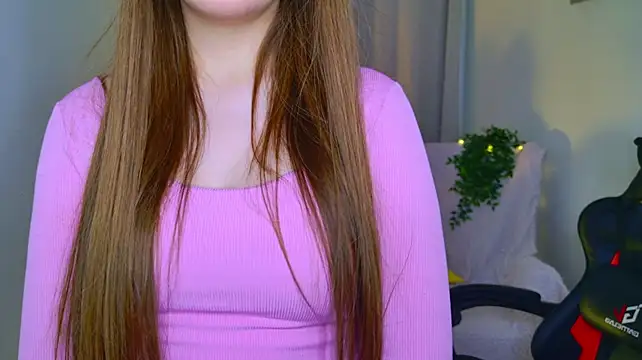 RileyBloomss Live XXX-chat