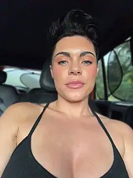 LukeLouHarvey Chat XXX live