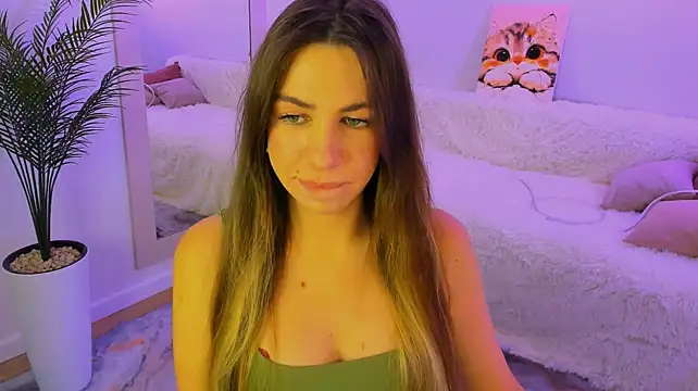 Онлайн чат XXX Charmingmissmelissa