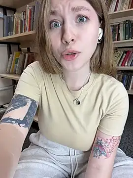 _NotYourSlut_ Chat XXX in diretta