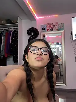 gema30 Chat XXX in diretta