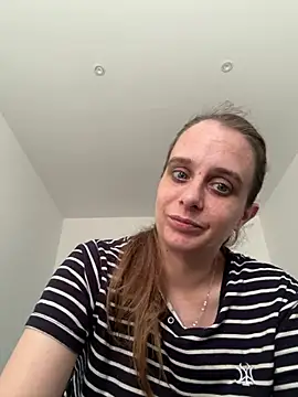 Chantalee's Live XXX Chat