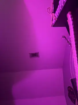 Yaboiyo1's Webcam Show