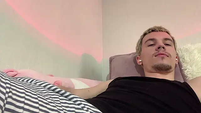 Chat XXX en directo de Jeremy1Scott