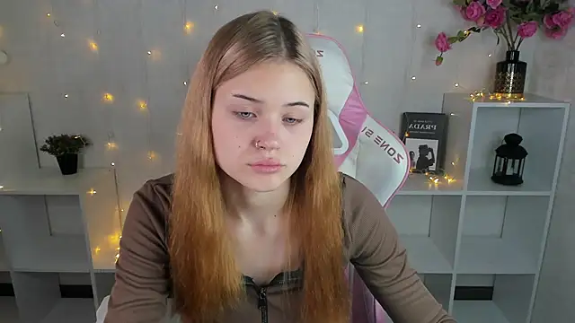 BabySunsh1ne_ Adlı Modelin Canlı XXX Sohbeti