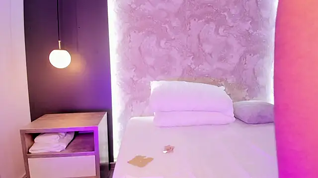 alysson_moon_'s Live XXX Chat