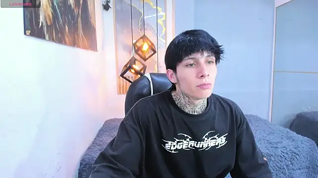 Cry_thereal 现场XXX聊天