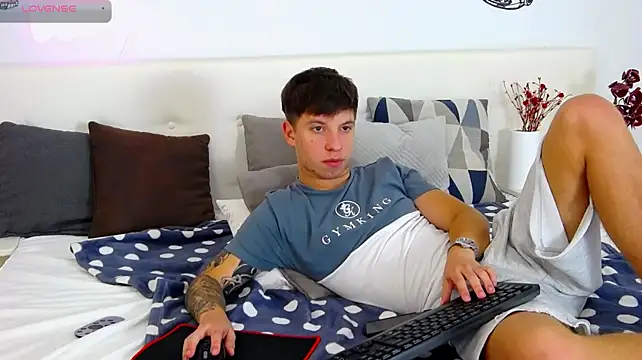 ThomasEdisonn Chat XXX live