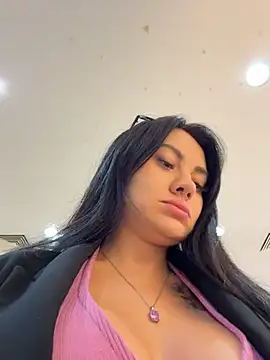 Wet__Bunny élő XXX-chatje