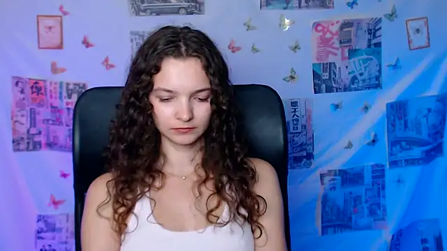 XXX chat uživo modela _SusieSu_