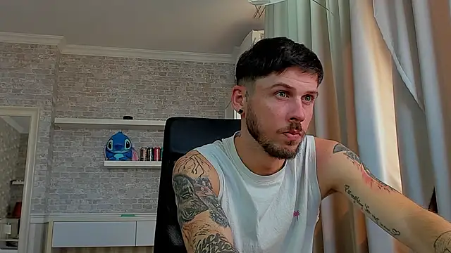 JonahShawn Live XXX chat