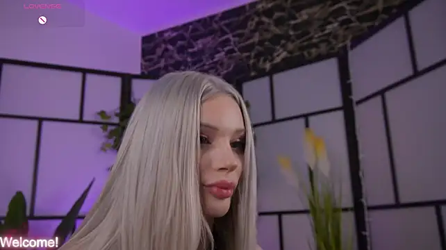 BarbieKara Adlı Modelin Canlı XXX Sohbeti