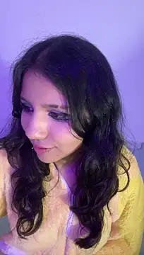 Chat XXX ao vivo de HollyPeachh