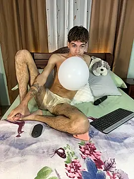 GeorgieDen Live XXX Chat