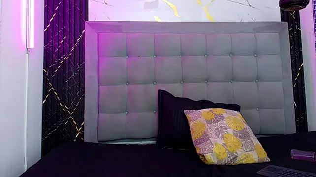 kai_storm77's Live XXX Chat
