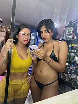 Violet_rousse7 Adlı Modelin Canlı XXX Sohbeti