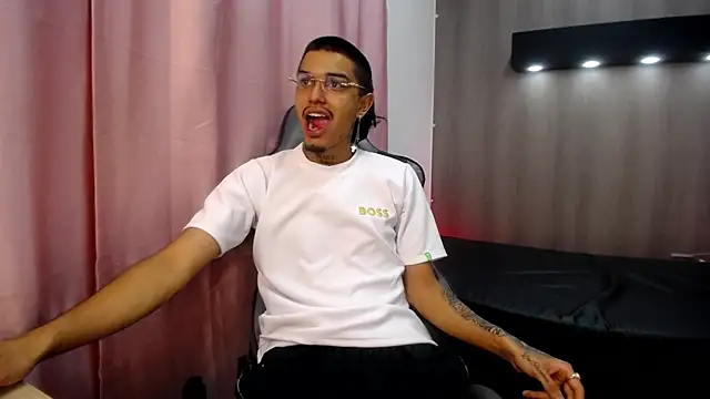 Tayson_Hotn Live XXX chat