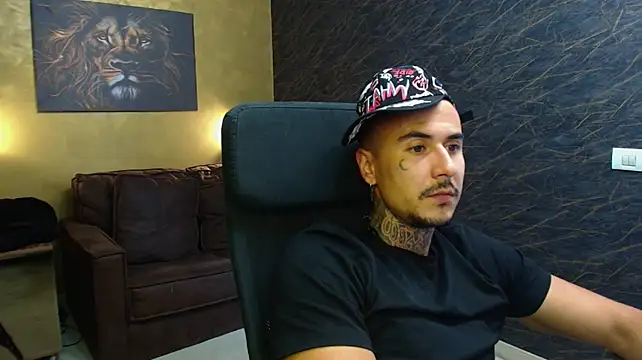 RomeoBodhi webkamerás műsora