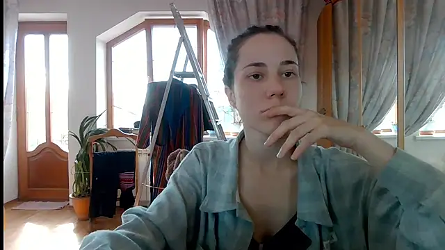 Ariane_Esther XXX чат на живо
